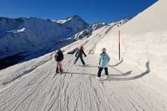 IMG-20241227-WA00111